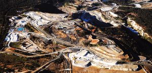 تصویر 4- تصویری از معدن پگماتیت لیتیوم دار به نام (Greenbushes Mine)در استرالیا (9).